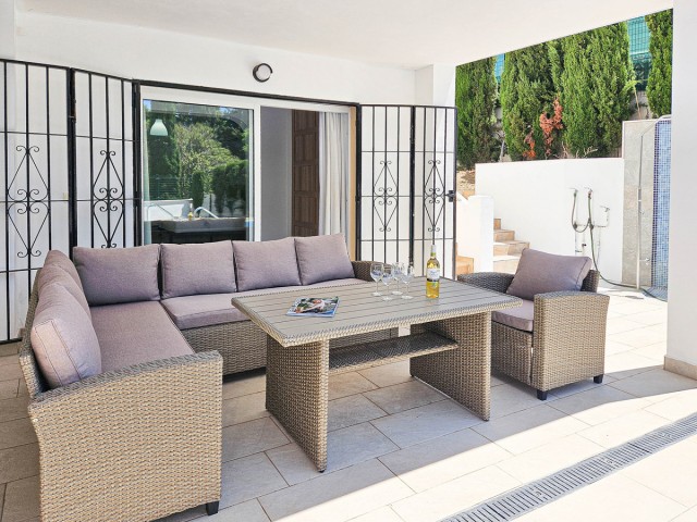 Villa avec 4 Chambres  à Riviera del Sol