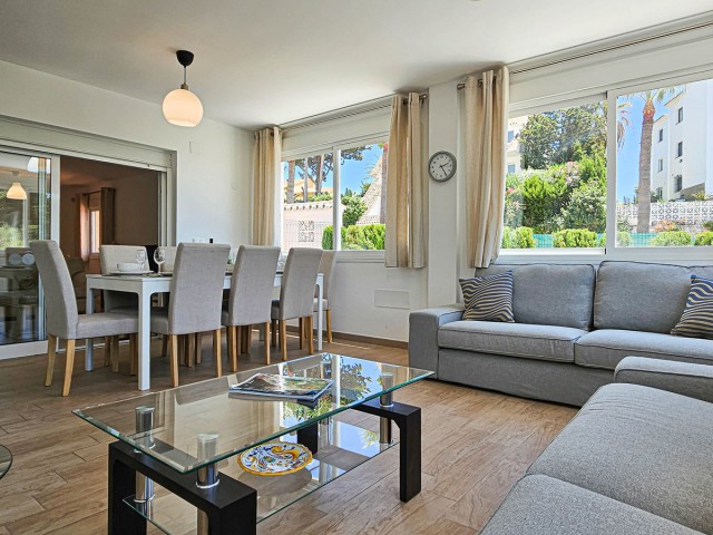 4 Bedrooms Villa in Riviera del Sol