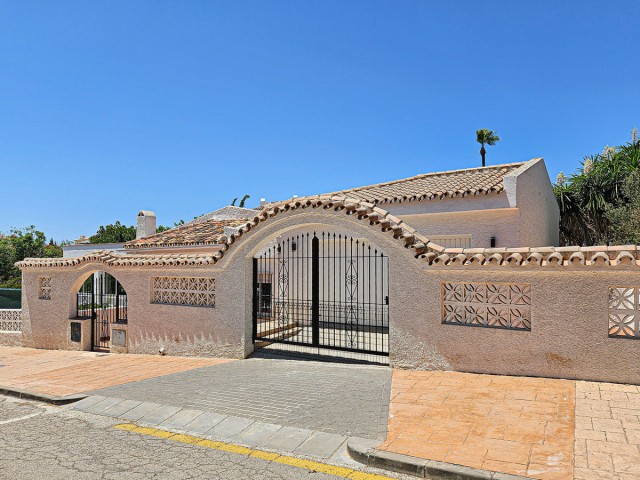 4 Sovrums Villa i Riviera del Sol