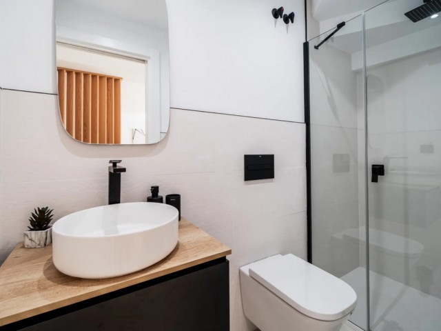 Maison mitoyenne avec 3 Chambres  à Nueva Andalucía