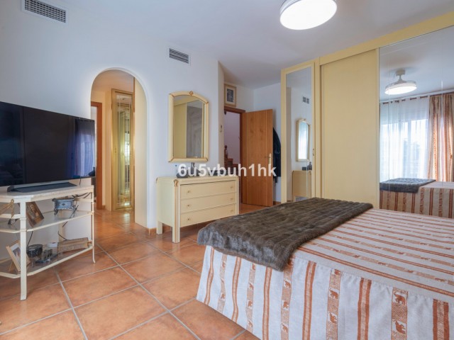 4 Soveroms Villa i Fuengirola