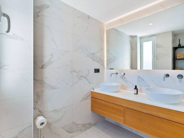 3 Bedrooms Apartment in Nueva Andalucía