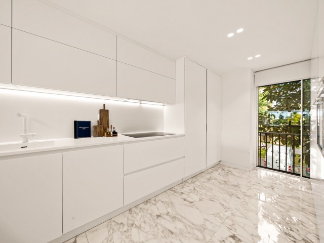 3 Bedrooms Apartment in Benahavís