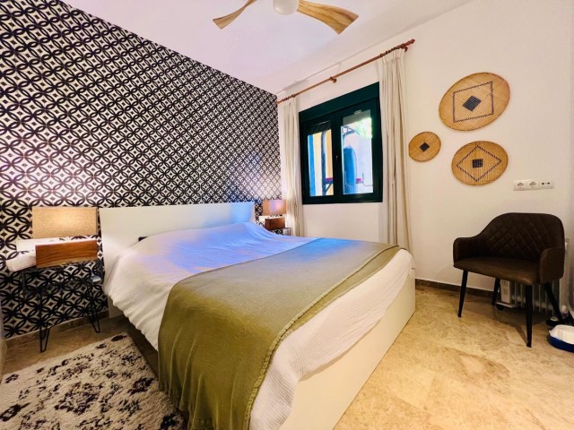 2 Bedrooms Apartment in San Pedro de Alcántara