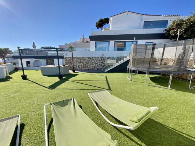 6 Schlafzimmer Villa in Benalmadena Pueblo