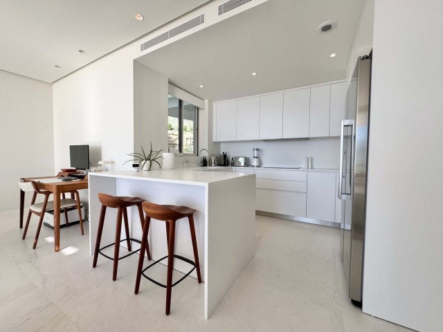 3 Sovrums Lägenhet i Ojén