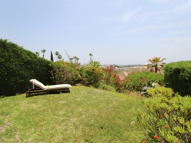 3 Bedrooms Townhouse in Benahavís