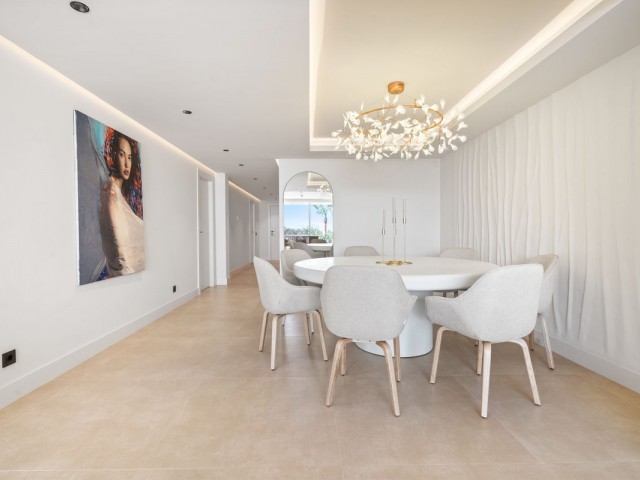 3 Bedrooms Apartment in Nueva Andalucía