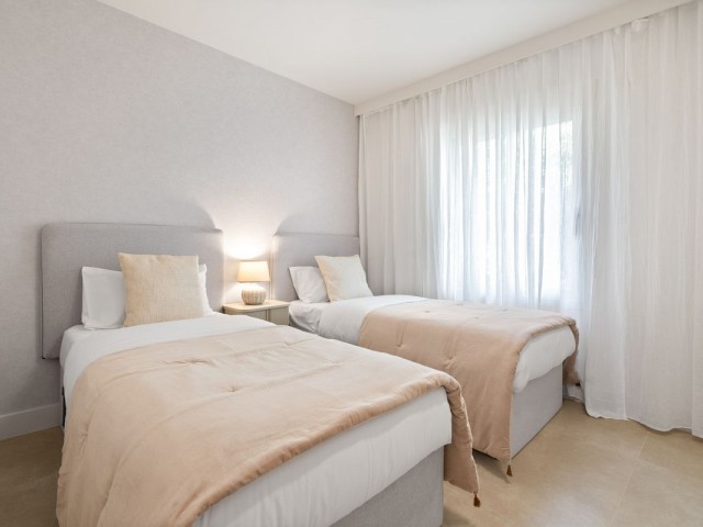 3 Bedrooms Apartment in Nueva Andalucía