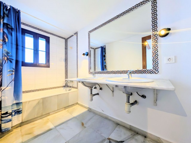 3 Makuuhuoneen Huvila Nagüeles