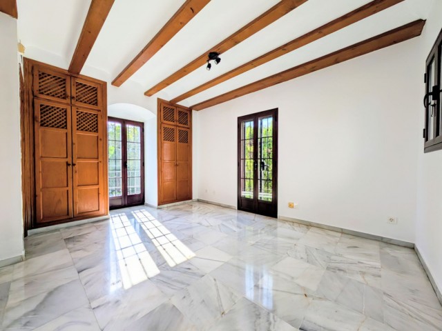 3 Makuuhuoneen Huvila Nagüeles