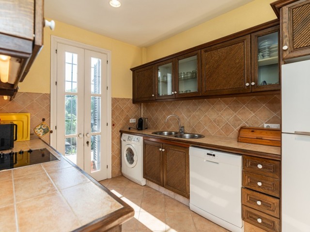 Appartement avec 4 Chambres  à Marbella