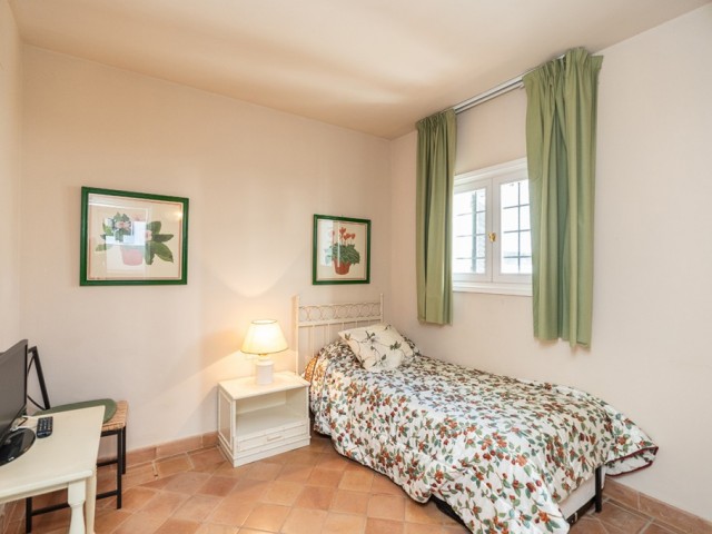 Appartement avec 4 Chambres  à Marbella