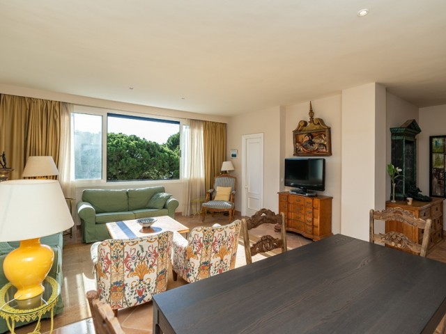 Appartement avec 4 Chambres  à Marbella