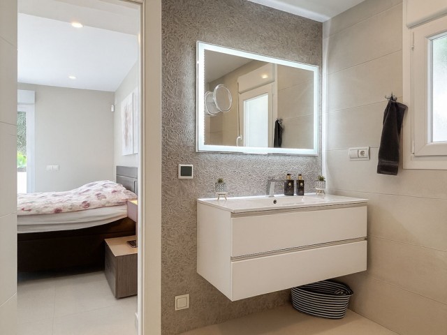 3 Soveroms Villa i La Cala de Mijas
