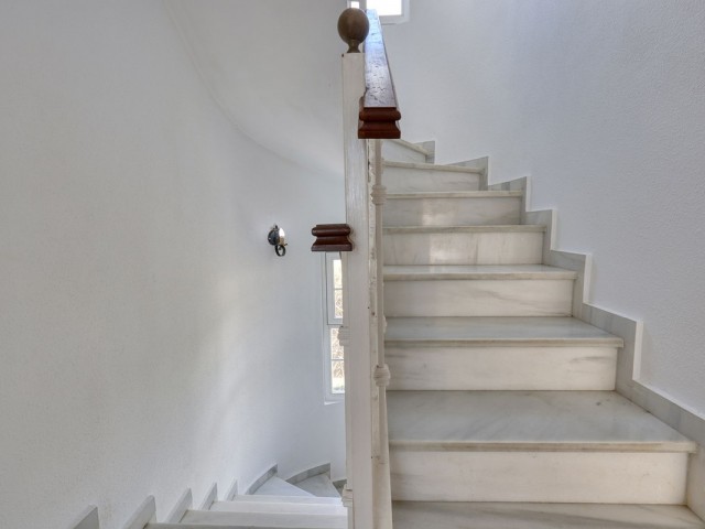 3 Bedrooms Townhouse in Elviria