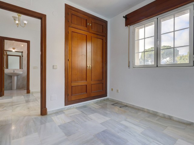 3 Bedrooms Townhouse in Elviria