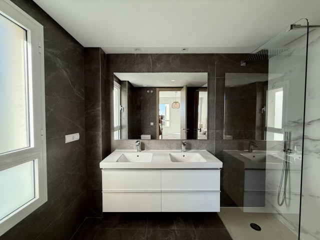 3 Schlafzimmer Apartment in San Roque Club