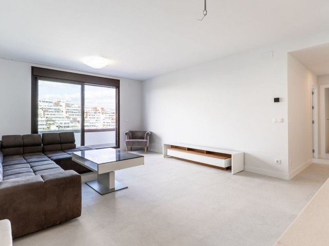 Appartement avec 2 Chambres  à Estepona