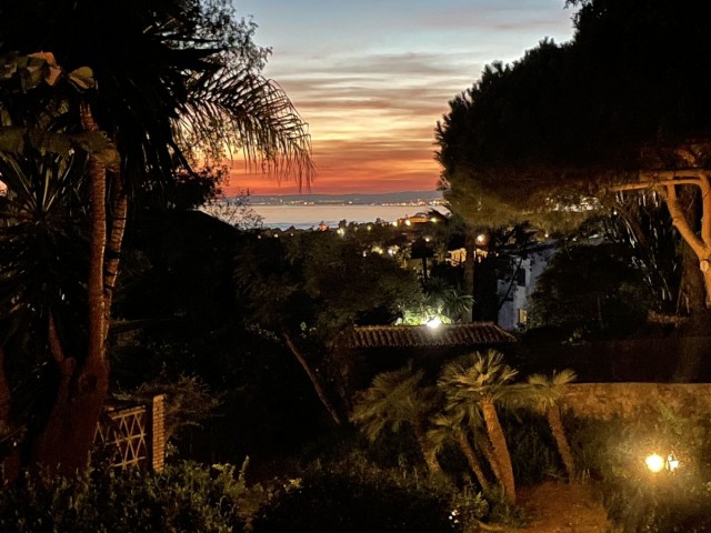 7 Schlafzimmer Villa in Elviria