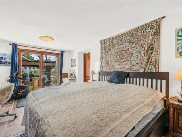 7 Schlafzimmer Villa in Elviria