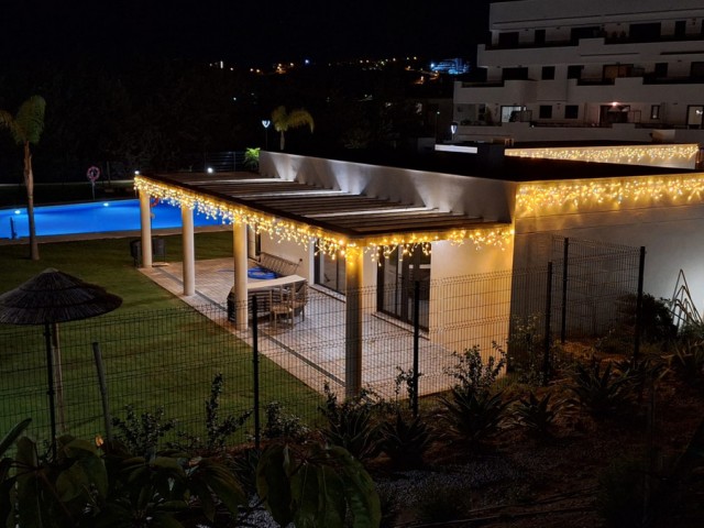 2 Bedrooms Apartment in Estepona