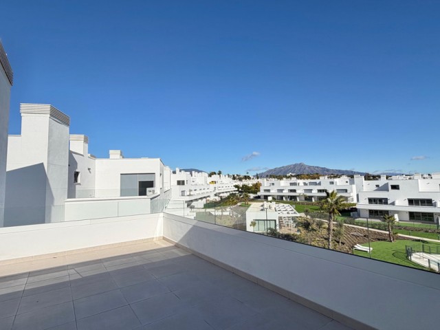 Penthouse avec 3 Chambres  à Estepona