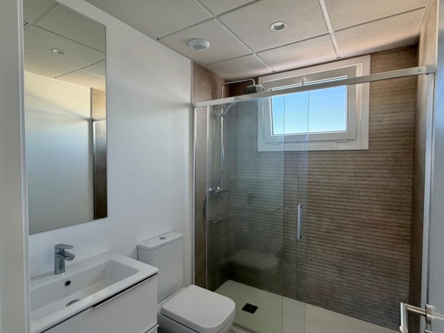 Penthouse avec 3 Chambres  à Estepona