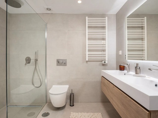 3 Bedrooms Apartment in Nueva Andalucía