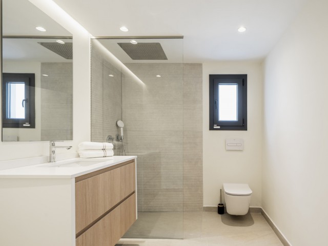 5 Bedrooms Villa in San Pedro de Alcántara