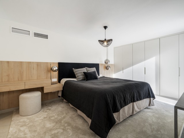 Villa avec 5 Chambres  à San Pedro de Alcántara