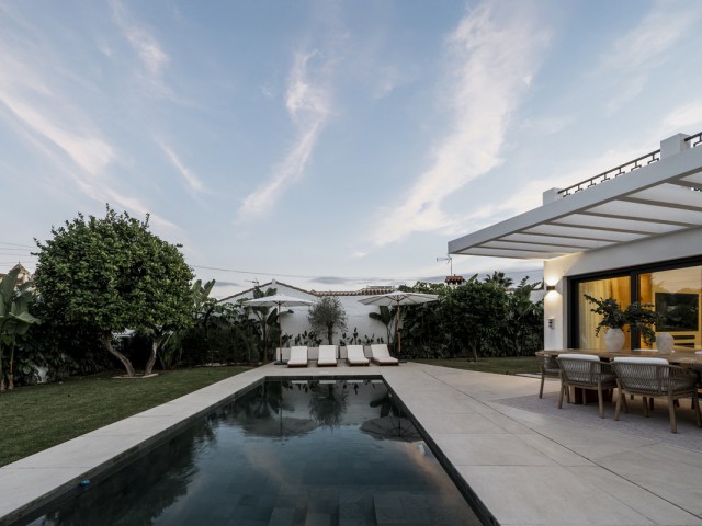 Villa, San Pedro de Alcántara, R5245315