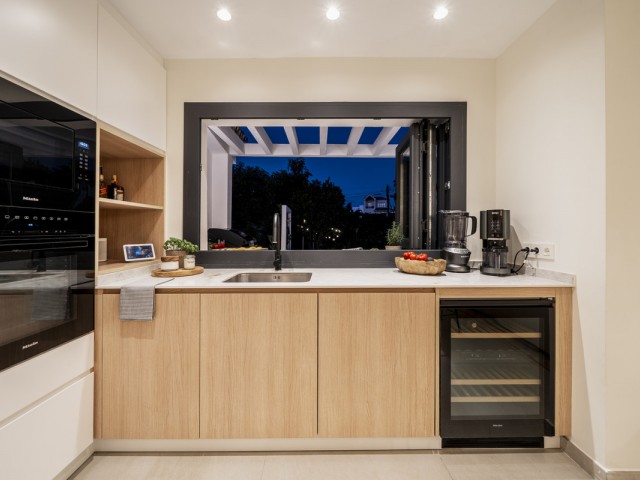 5 Bedrooms Villa in San Pedro de Alcántara