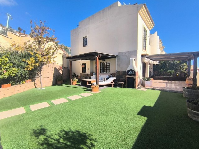 Townhouse Benalmadena - R5245318