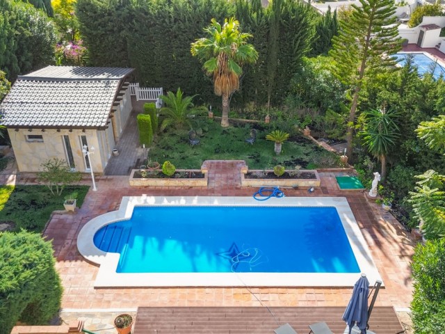 4 Bedrooms Villa in Benalmadena