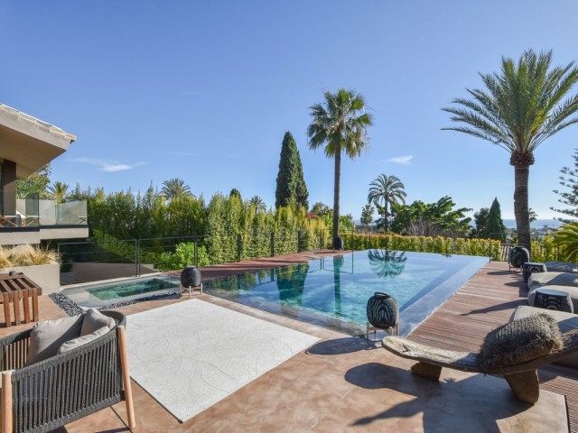 5 Sovrums Villa i The Golden Mile