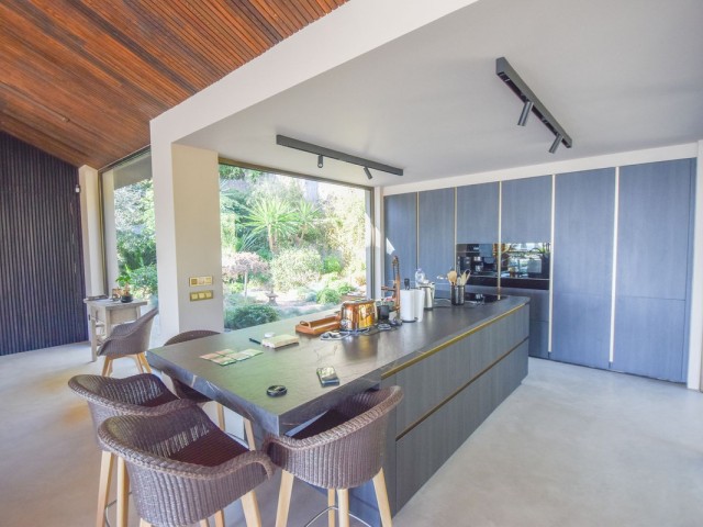 5 Sovrums Villa i The Golden Mile