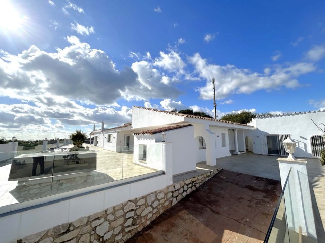 7 Soveroms Villa i Mijas Costa