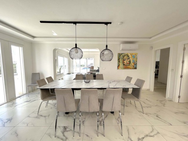 7 Slaapkamer Villa in Mijas Costa