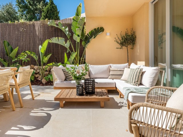 4 Bedrooms Townhouse in Nueva Andalucía