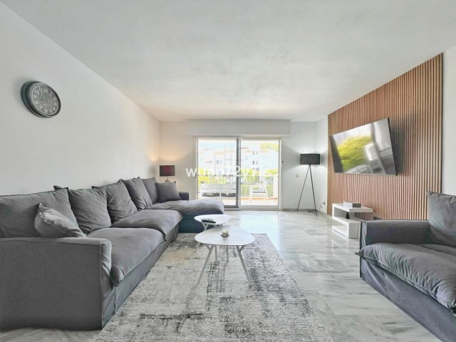 3 Makuuhuoneen Huoneisto Costalita