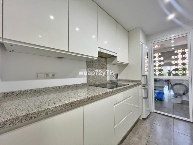 3 Makuuhuoneen Huoneisto Costalita