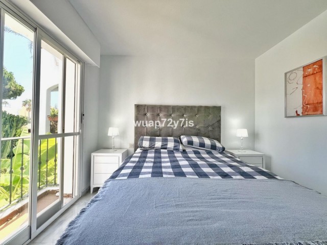 3 Makuuhuoneen Huoneisto Costalita