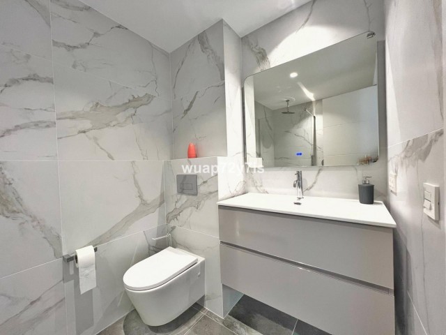 3 Makuuhuoneen Huoneisto Costalita