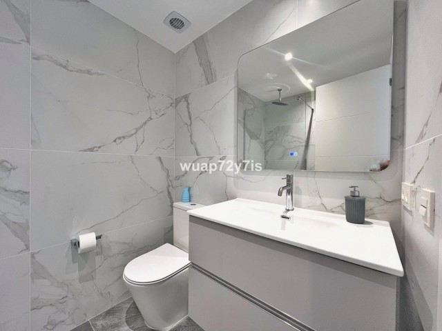 3 Makuuhuoneen Huoneisto Costalita