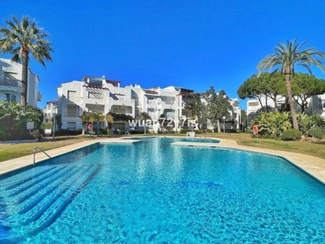 3 Makuuhuoneen Huoneisto Costalita