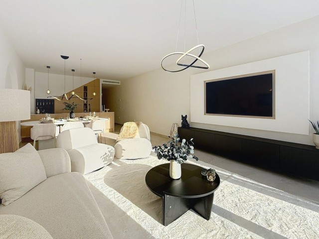 4 Bedrooms Townhouse in Nueva Andalucía