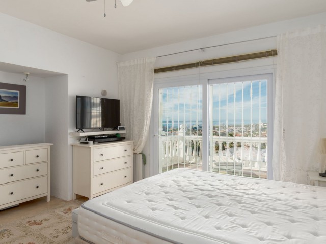 Villa avec 5 Chambres  à Riviera del Sol