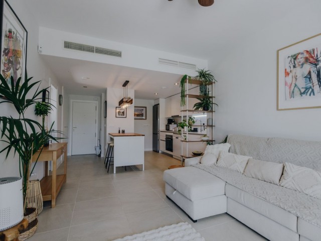 2 Bedrooms Apartment in Estepona