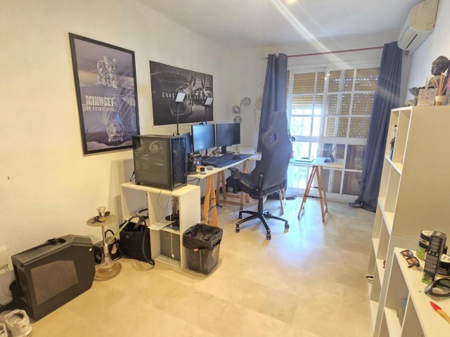 Maison mitoyenne avec 3 Chambres  à Benalmadena